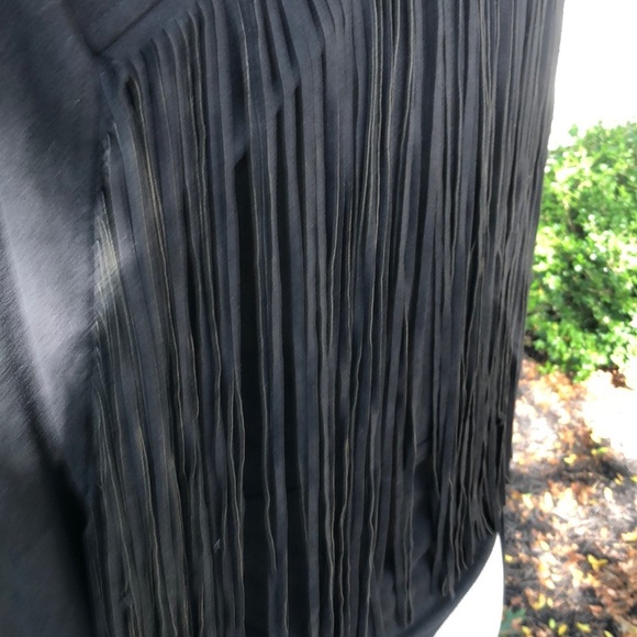 Fringe Faux Suede Jacket 🤩 - Picture 5 of 7